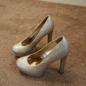 Gold sparkle heels